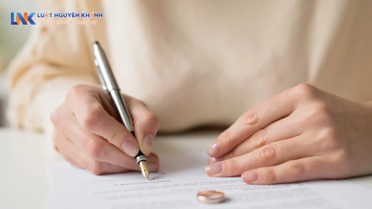 Mẫu đơn khởi kiện chia tài sản sau ly hôn