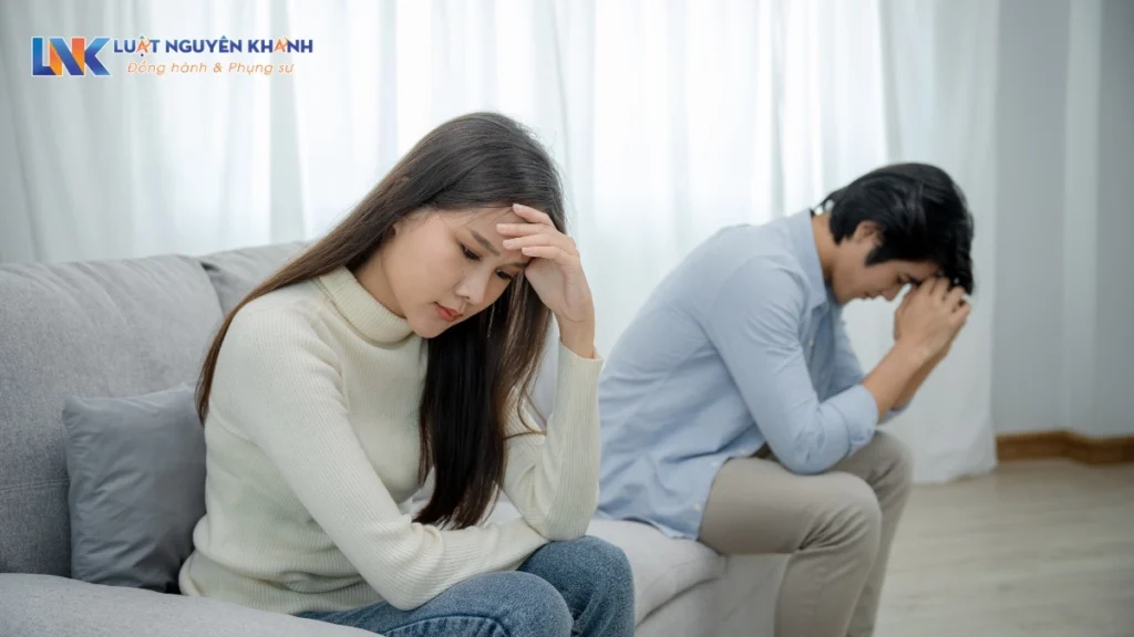 Ly thân ở chung nhà có được không?